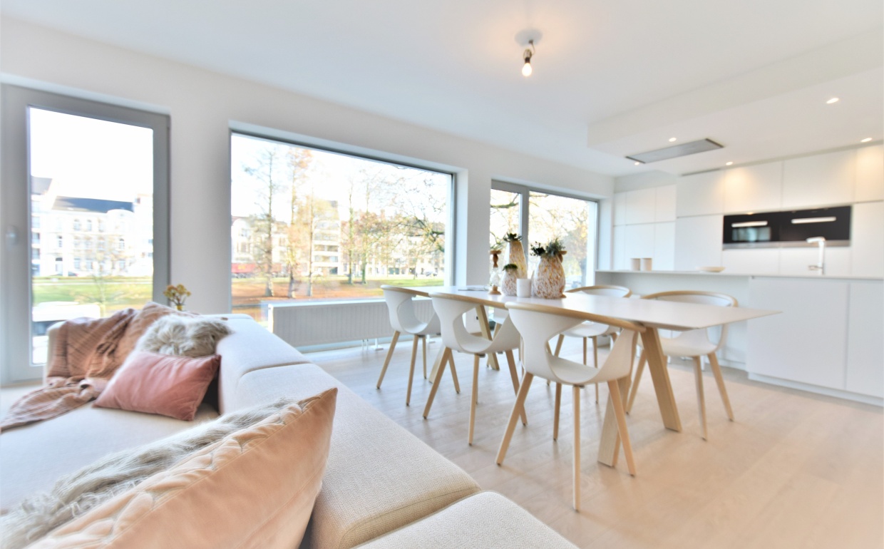 exclusief wonen in brugge, designinterieur, interieurstyliste, vastgoedstylist, stylist brugge, casa nova brugge, thuyn invest