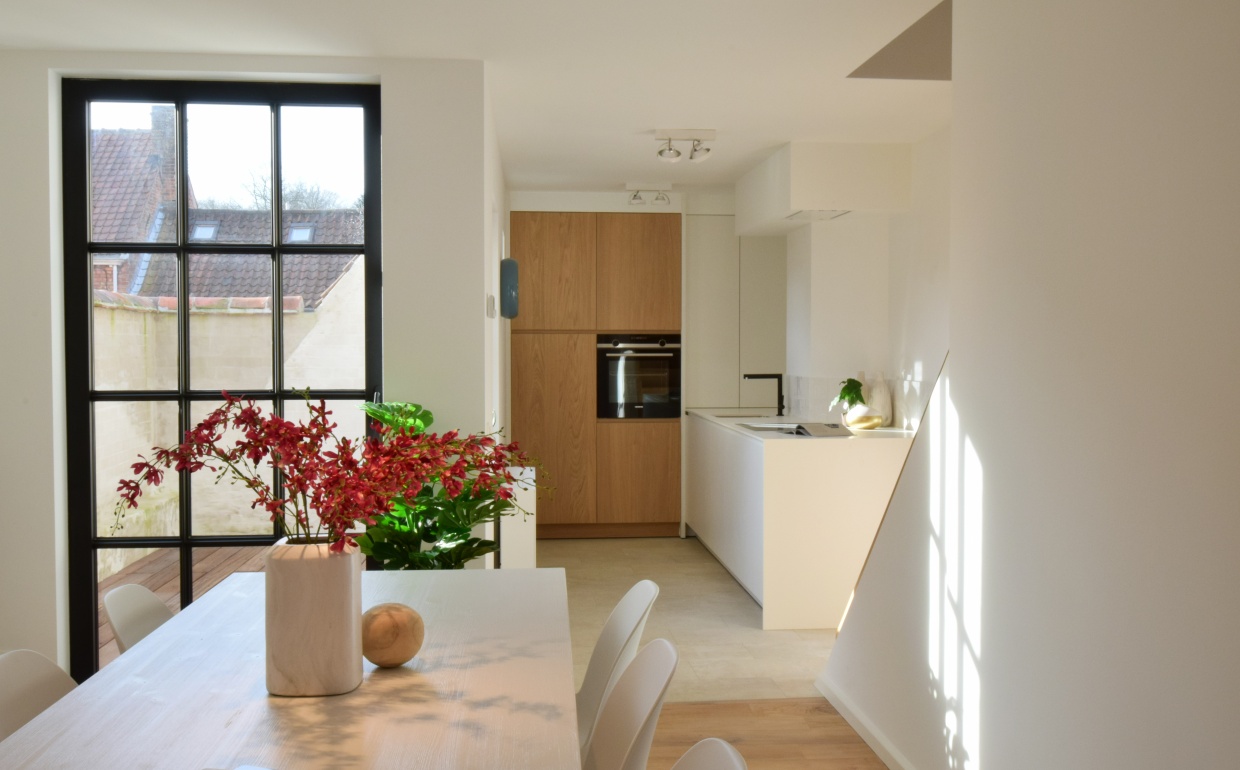 casanovavastgoedstyling, huur een interieur, scandinavische interieurs, vastgoedstyling, verkoopsstyling, koen van loocke, casa nova , wonen in brugge, unieke woning in brugge, meubelwinkel brugge, interieurs brugge, luxueuse interieuren brugge, zuiver, a frame, albert chair