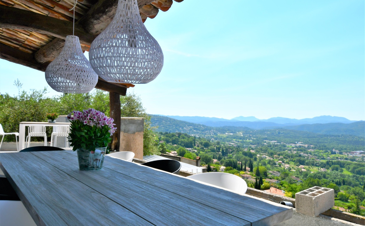 meubelen leveren in frankrijk, casa nova vastgoedstyling,